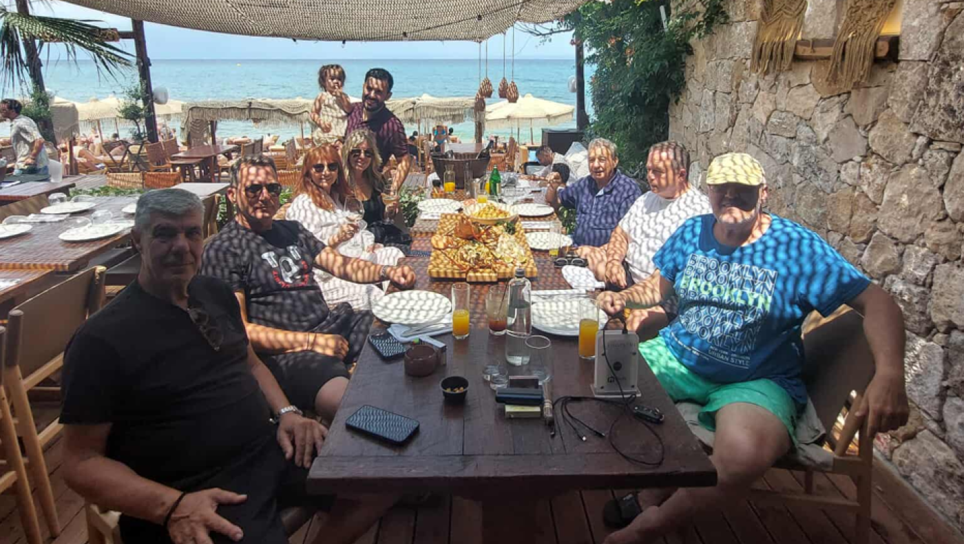 Επιστρέφοντας στα σαλόνια