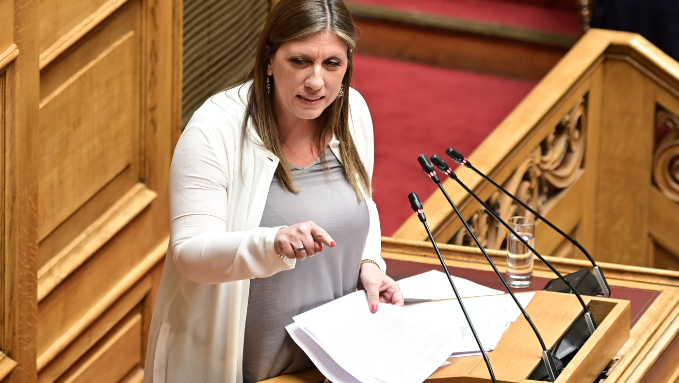 Κωνσταντοπούλου: Ποιος είναι ο «βιαστής με την τυρόπιτα» που υπερασπίστηκε