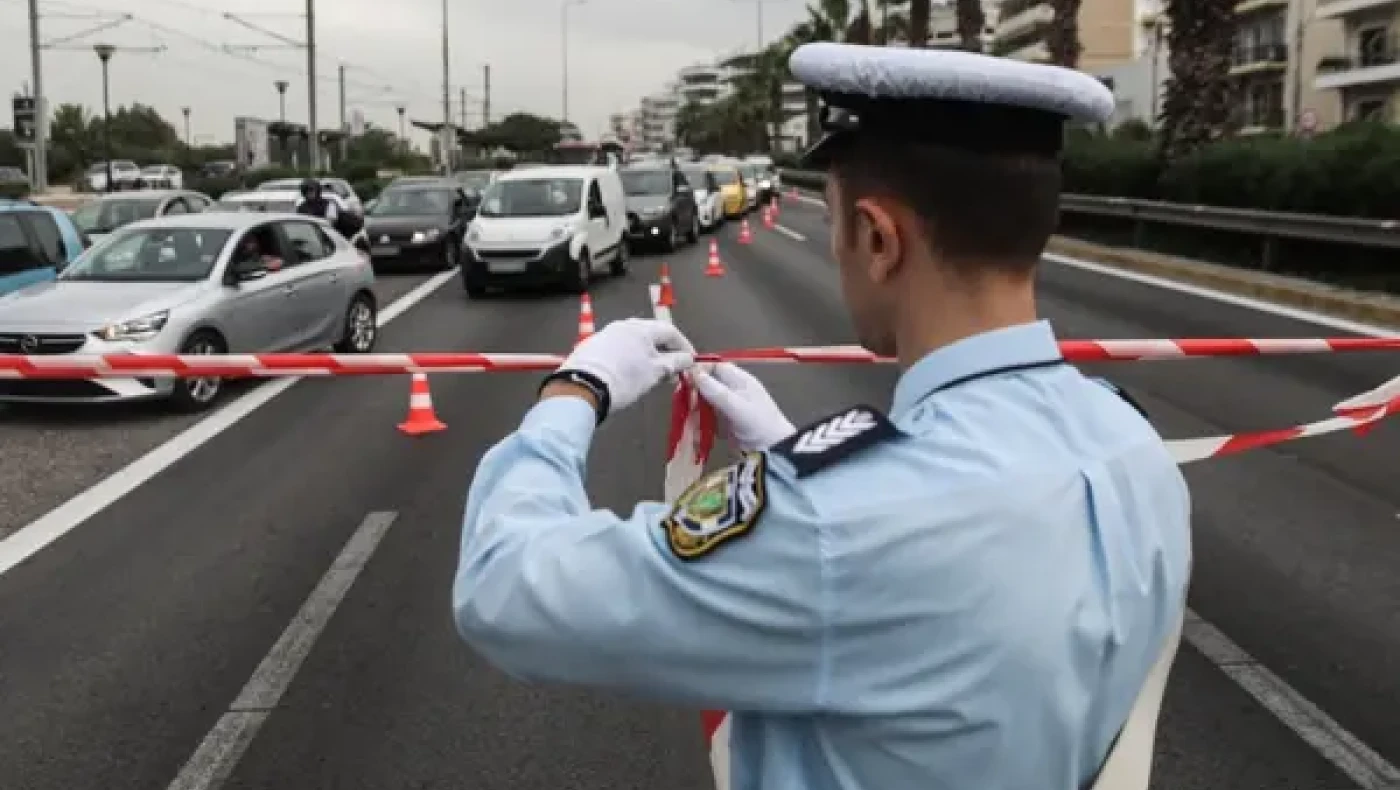 Χαλκίδα: Επιτέθηκε με γροθιές σε αστυνομικό γιατί του ζήτησε δίπλωμα