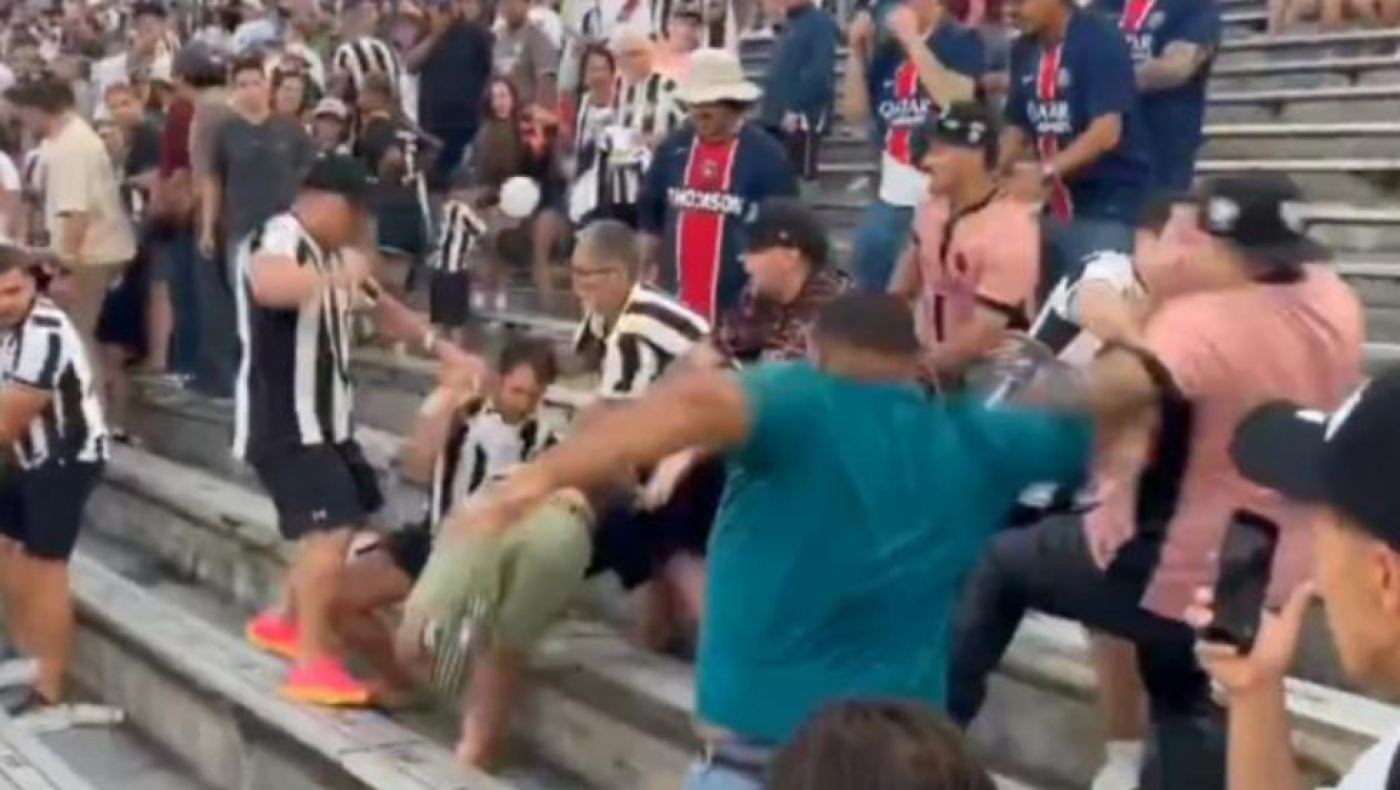 Ξύλο στις εξέδρες του Παγκοσμίου Κυπέλλου Συλλόγων