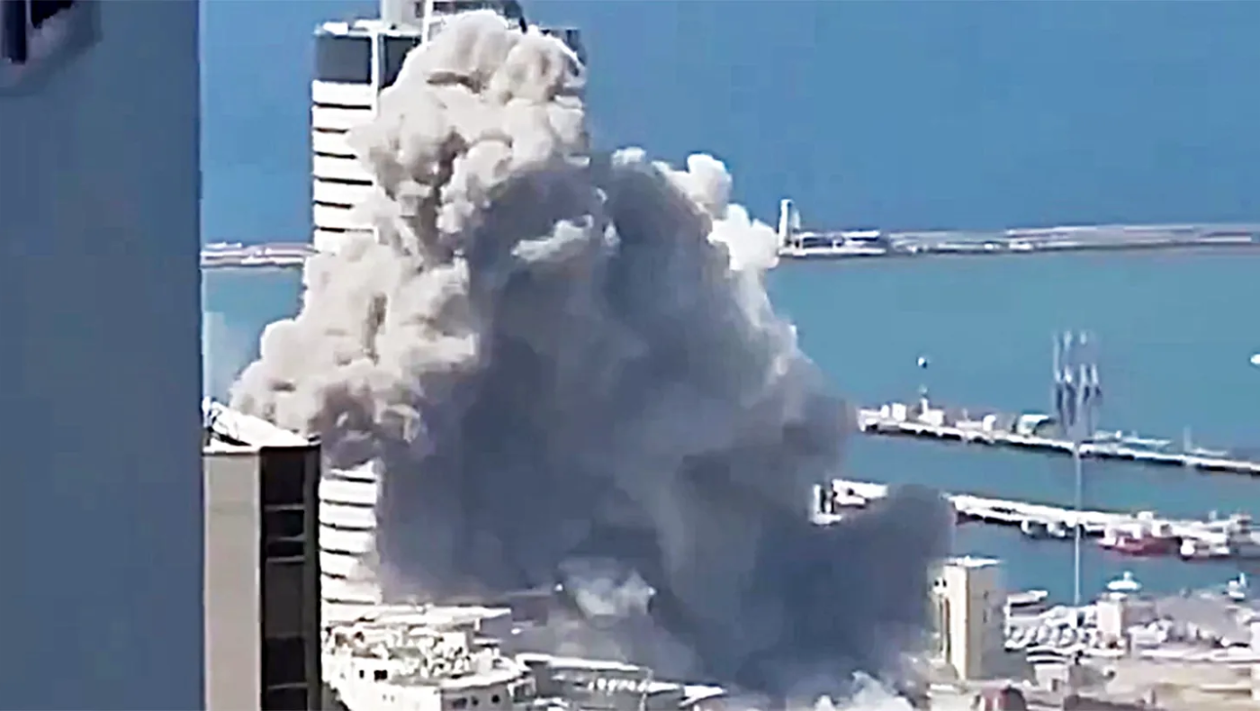 Ομοβροντία ιρανικών πυρών στη Χάιφα - Εκτοξεύθηκαν 30 πύραυλοι