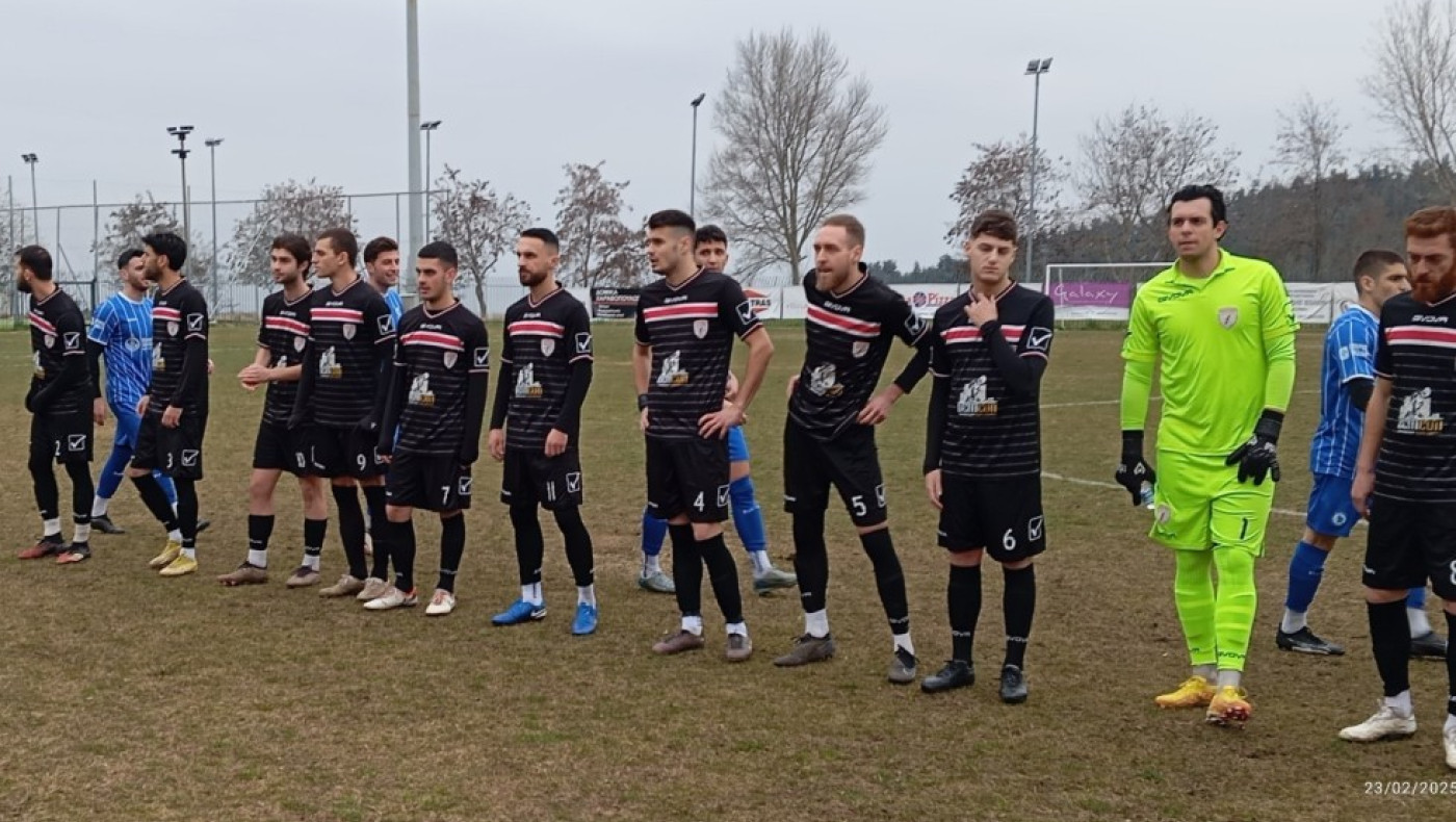 Κεραυνός Ωραιοκάστρου: Ανανέωσε τη συνεργασία του με 14 ποδοσφαιριστές