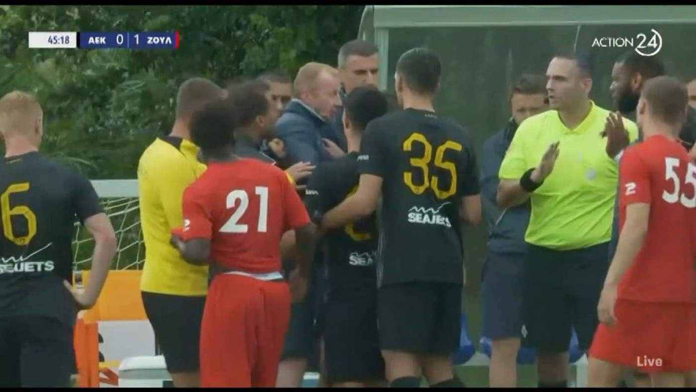 ΑΕΚ-Ζούλτε Βάρεγκεμ: Φιλική ήττα (0-2) σε επεισοδιακό ματς