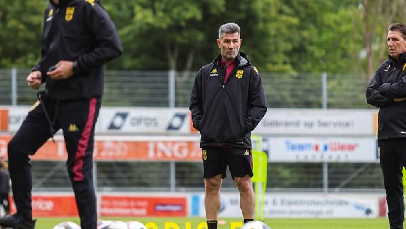 Άρης: Δοκιμάζει και τριάδα στην άμυνα ο Ουζουνίδης – Το εναλλακτικό πλάνο ενόψει (και) Άλκμααρ