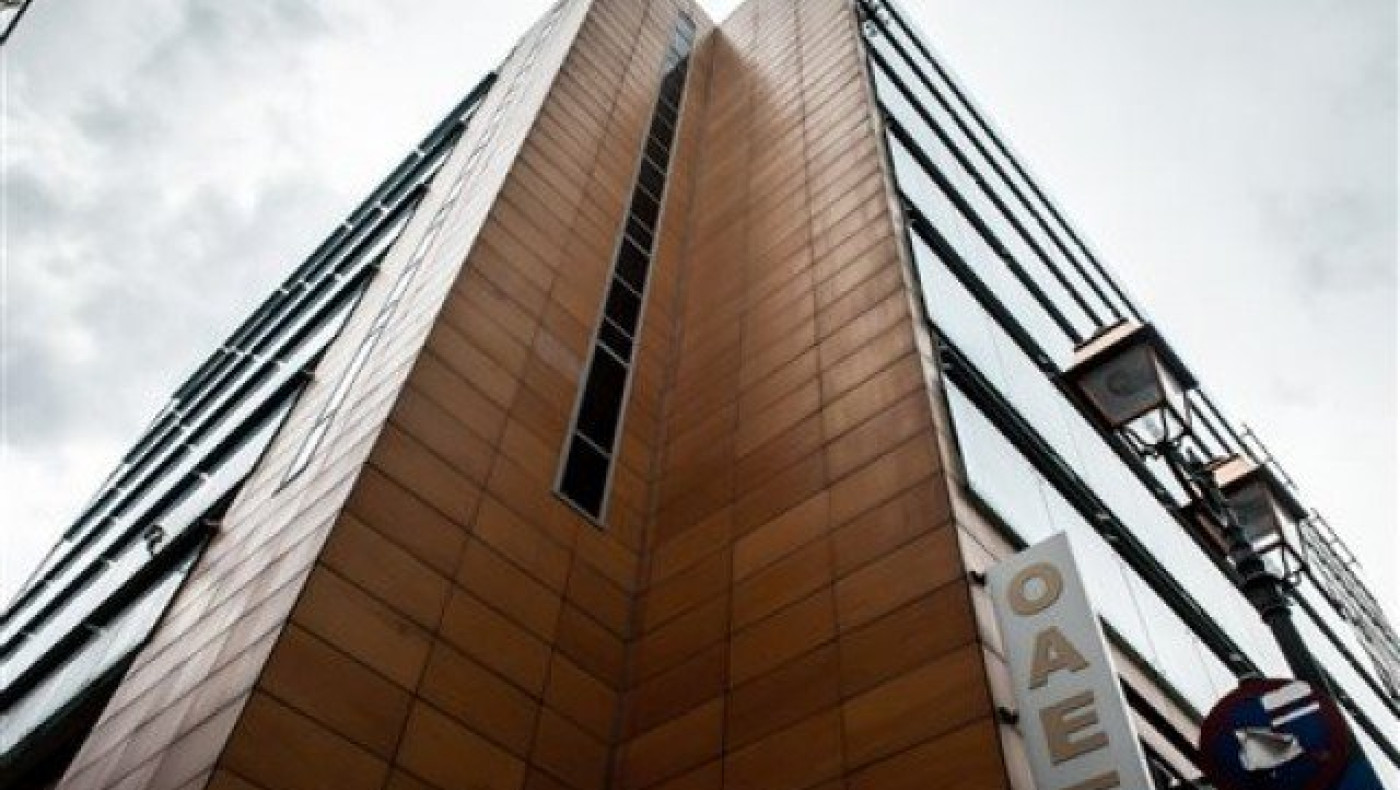 Διοικητής ΟΑΕΕ: «Όποιος δεν μπορεί να πληρώνει, να πάει στη Βουλγαρία»