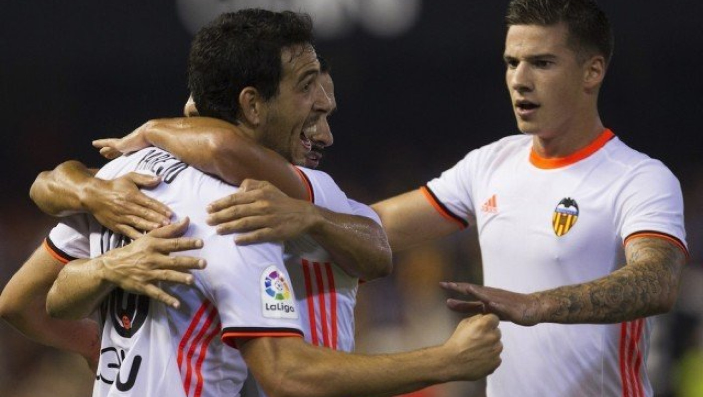 Σοβαρεύεται η                             Βαλένθια