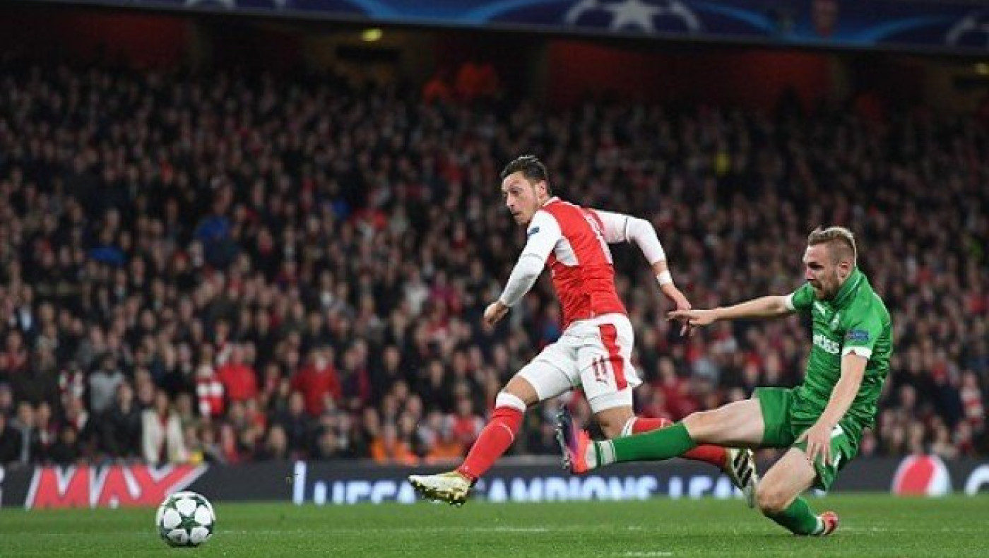 Ξέσπασε η Μπάγερν, «όργια» Οζίλ, νίκες για Παρί, Ατλέτικο