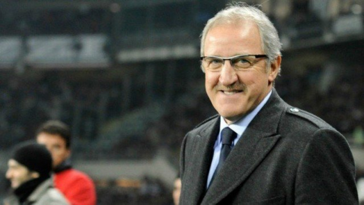 Κάνει             σεφτέ        ο      Ντελ     Νέρι