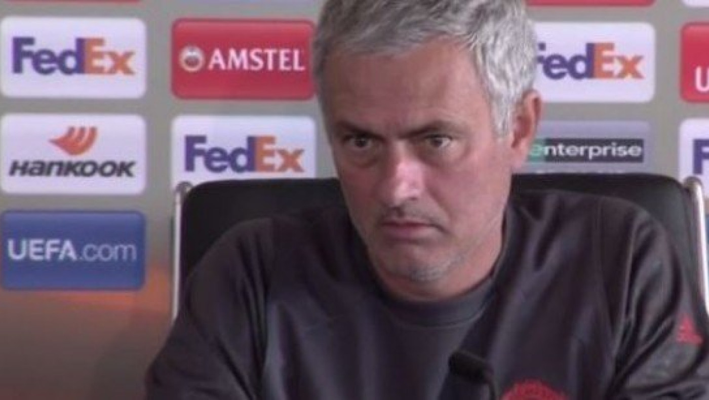 Κλειστά χαρτιά από τον                Ζοσέ Μουρίνιο