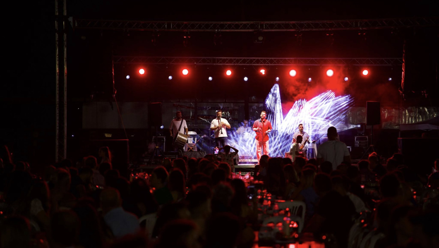 Mαγική βραδιά στον χορό του Μ. Αλεξάνδρου Μελισσοχωρίου