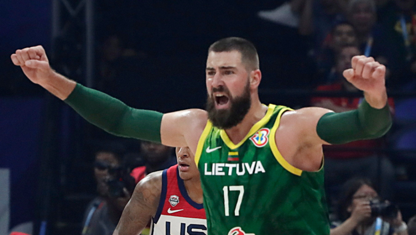 Ουρμπόνας: «Απειροελάχιστες οι πιθανότητες για Βαλαντσιούνας και Παναθηναϊκό»