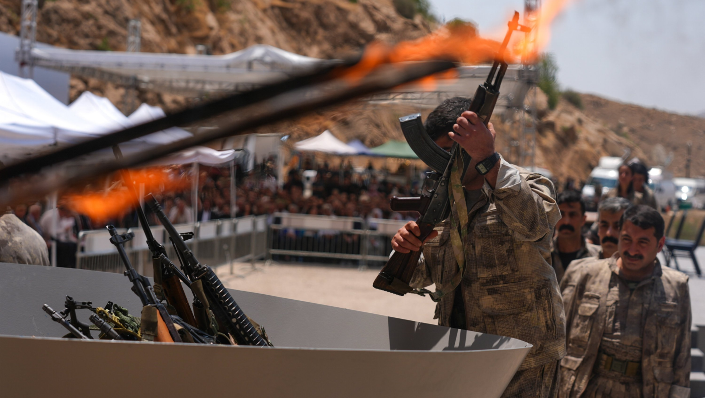 Τουρκία: «Νέα σελίδα» μετά την παράδοση όπλων από το PKK