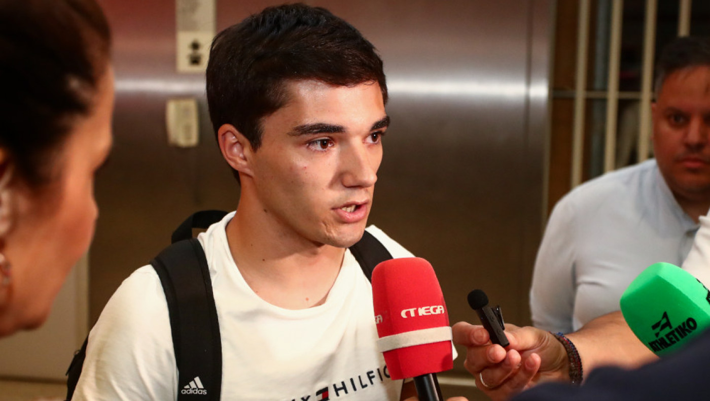 Έφτασε ο Νασιμέντο για τον Ολυμπιακό: «Δεν το σκέφτηκα δεύτερη φορά»