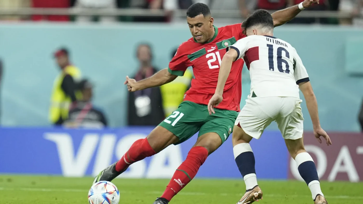 Africafoot: «4.000.000 ευρώ  για τον Σεντίρα ζητά η Νάπολι»