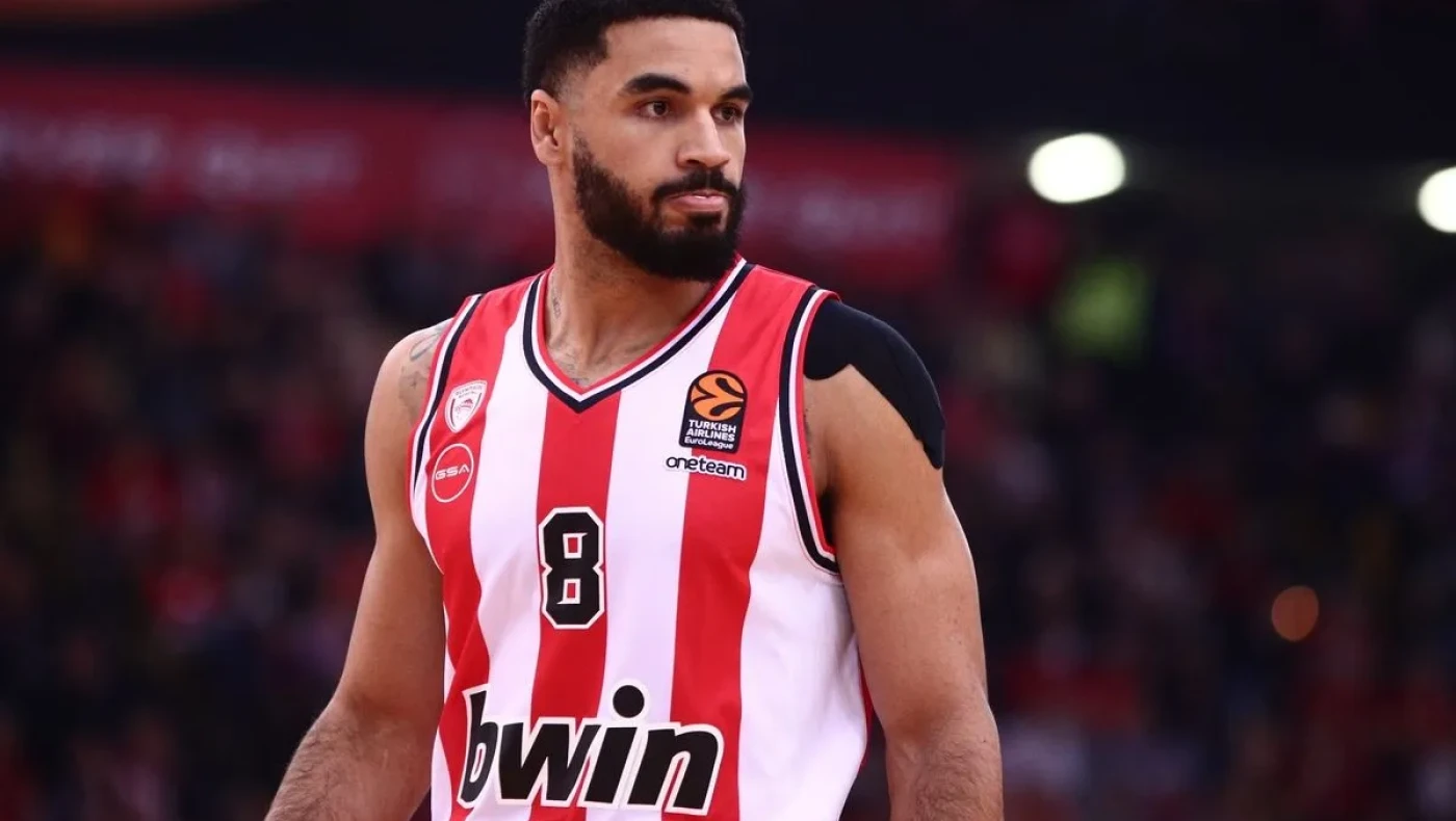 Τέλος ο Μήτρου-Λονγκ από τον Ολυμπιακό