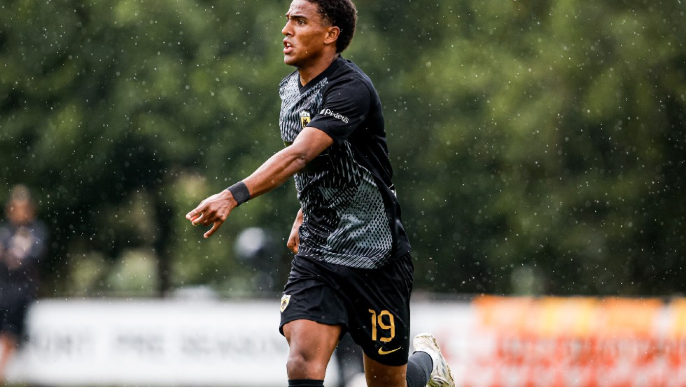 ΑΕΚ: Σε προχωρημένες επαφές με την Αλ Καλίτζ ο Ελίασον