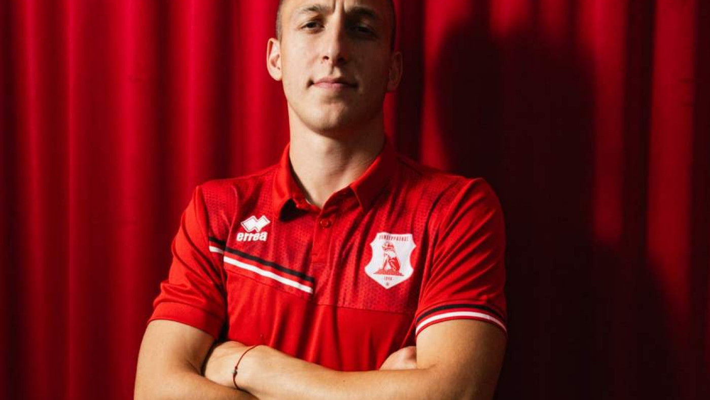 ΕΠΙΣΗΜΟ-Πανσερραϊκός: Απέκτησε τον Γεωργιανό στόπερ, Ίβα Γκελασβίλι