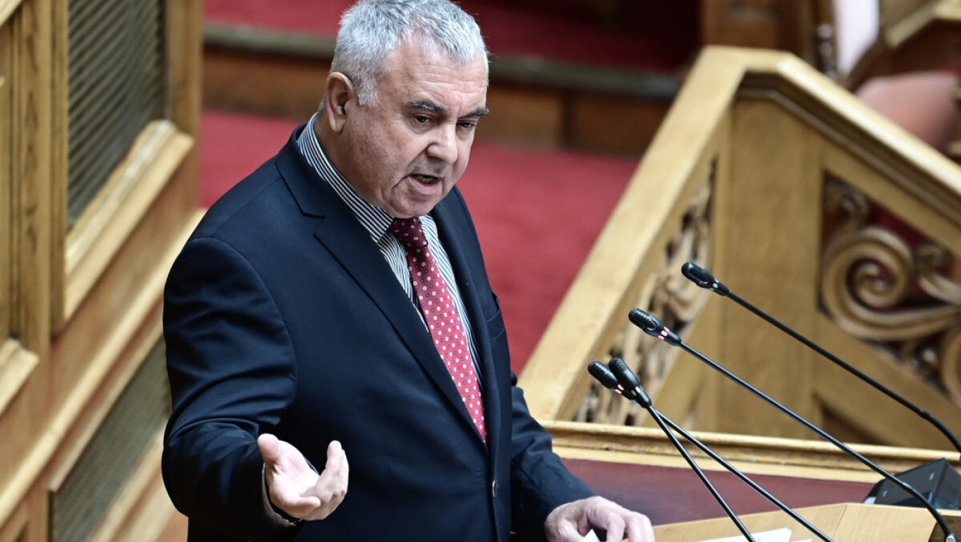 Βουλευτής ΠΑΣΟΚ: Καταγγέλλει ότι στέλεχος της ΝΔ τον κλείδωσε σε εργοτάξιο!