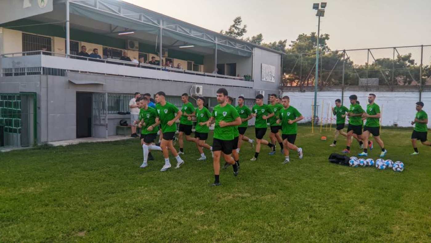 Αγροτικός Αστέρας: Πρώτη προπόνηση με ενθουσιασμό και παλμό από την εξέδρα