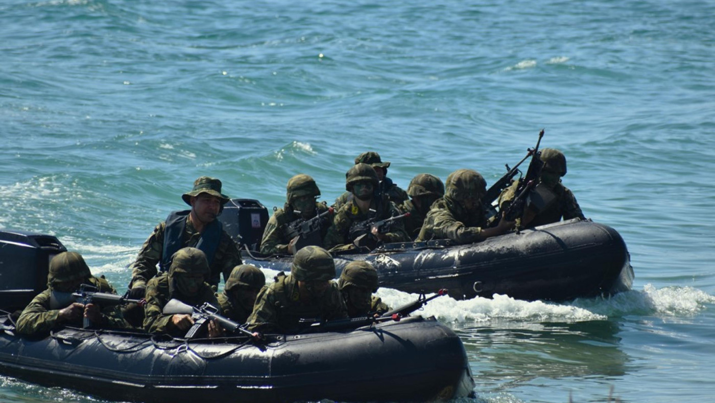 Τέρμα τα ηχεία: Έτσι εκπαιδεύονται οι αυριανοί ηγέτες του στρατού μας