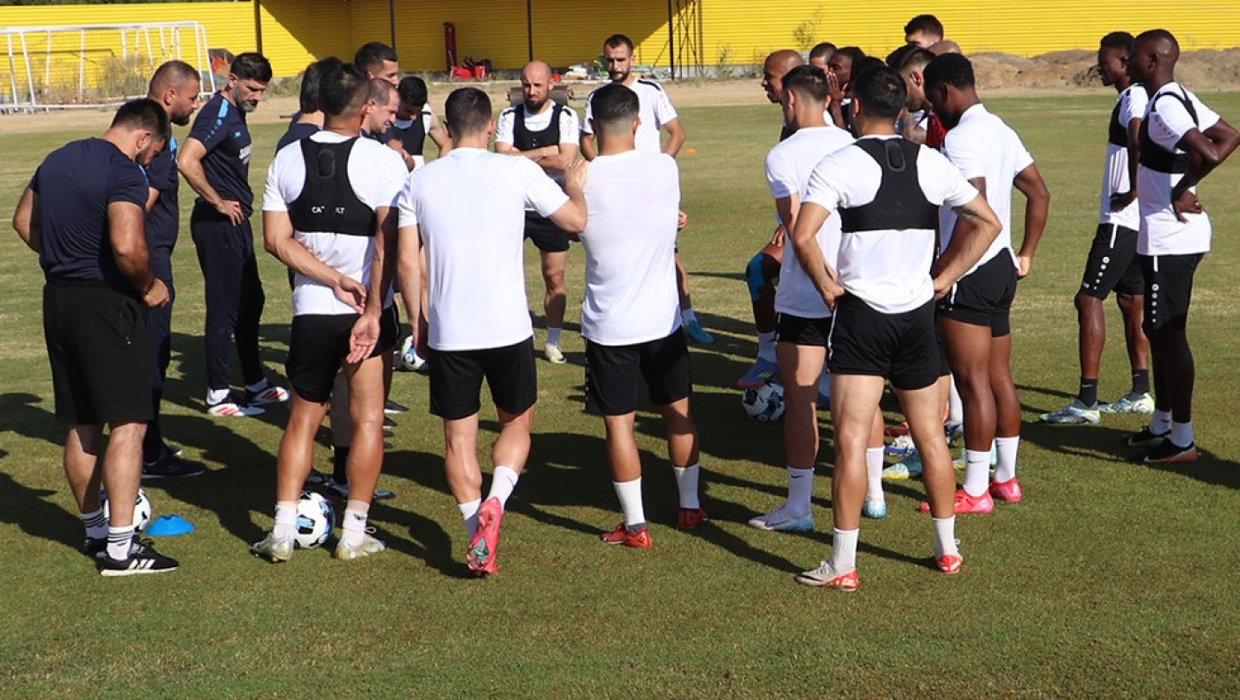 Αράζ: Στο «Δασυγένειο» η προπόνηση των Αζέρων ενόψει της ρεβάνς με τον Άρη