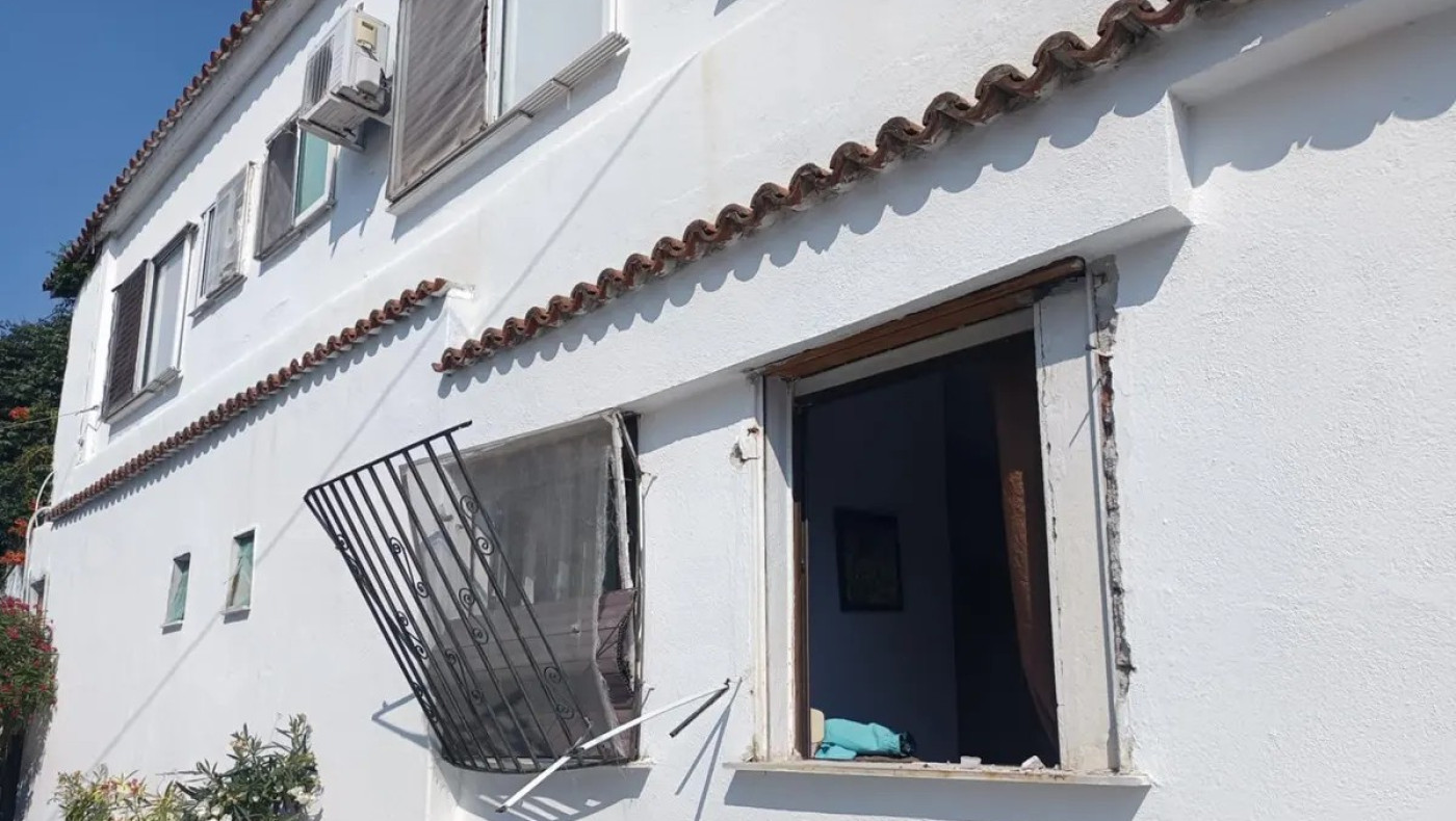 Έκρηξη φιάλης υγραερίου σε ενοικιαζόμενα δωμάτια στην Ασπροβάλτα – Πέντε τραυματίες, ένας σοβαρά