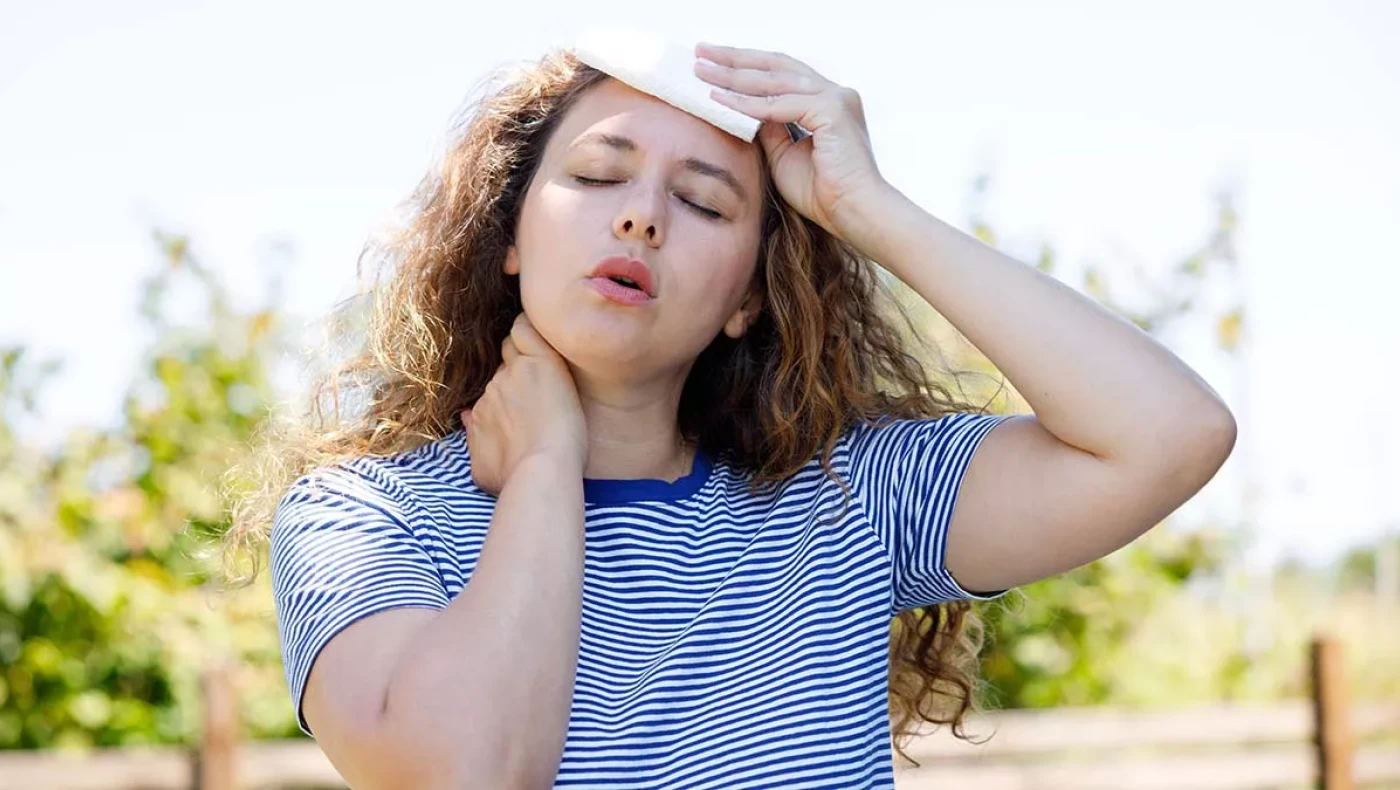 Θερμική εξάντληση και θερμοπληξία: Ποια είναι η διαφορά και πώς να τις αντιμετωπίσετε