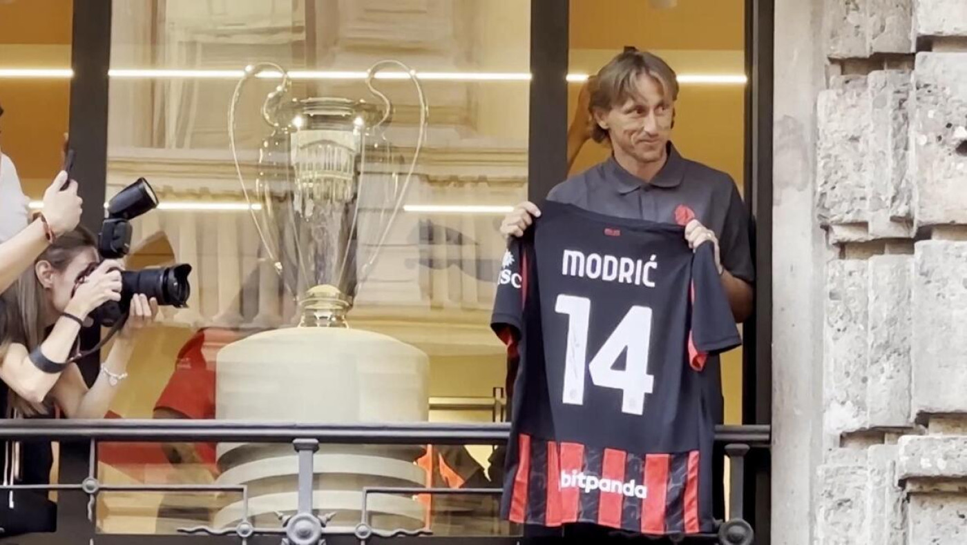 Μίλαν: «Τρέλα» για Μόντριτς-«Μεγάλο όνειρό μου να παίξω στους Ροσονέρι»