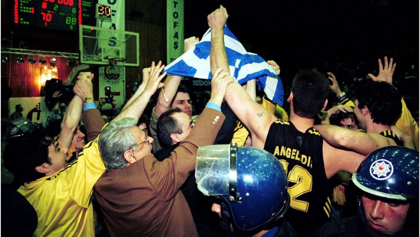 Άρης: Στο σπίτι του Κύπριου Τάσου Ισαάκ το ιστορικό τρόπαιο της Προύσας