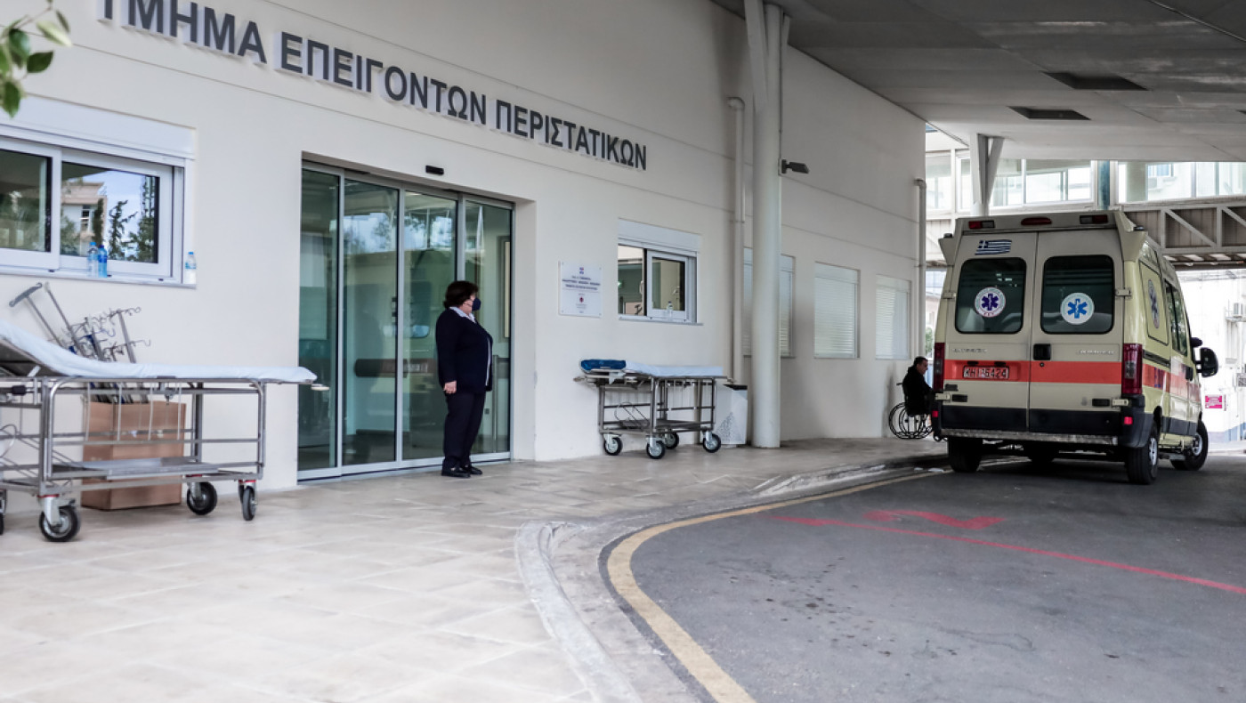 Υποχώρησε ασανσέρ στο νοσοκομείο «Γεννηματάς»-Από θαύμα γλίτωσε γιατρός