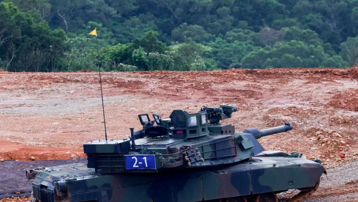 Tι σημαίνει για την Ελλάδα η οικονομική στήριξη στις ουκρανικές ένοπλες δυνάμεις