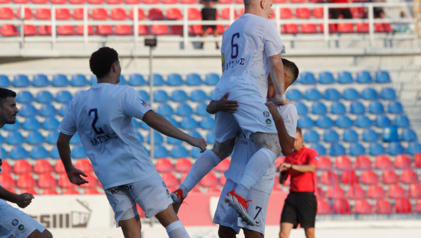 Μπάμπης Τεννές-Τι κρατά από την πρόκριση στο Κύπελλο: «Εκεί όπου ο Ηρακλής δεν έπεσε ποτέ»