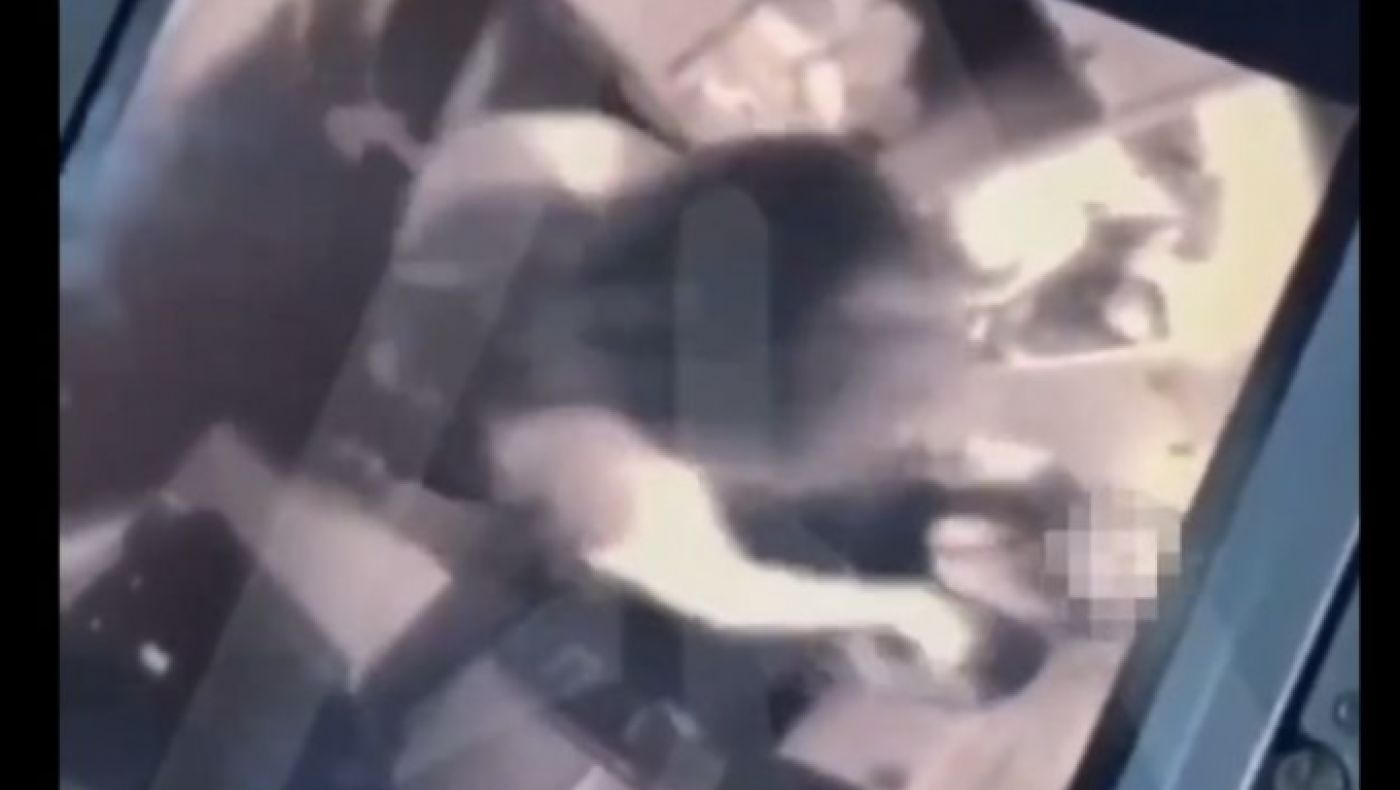 Χάος στον αέρα: Επιβάτης επιτέθηκε σε αεροσυνοδούς