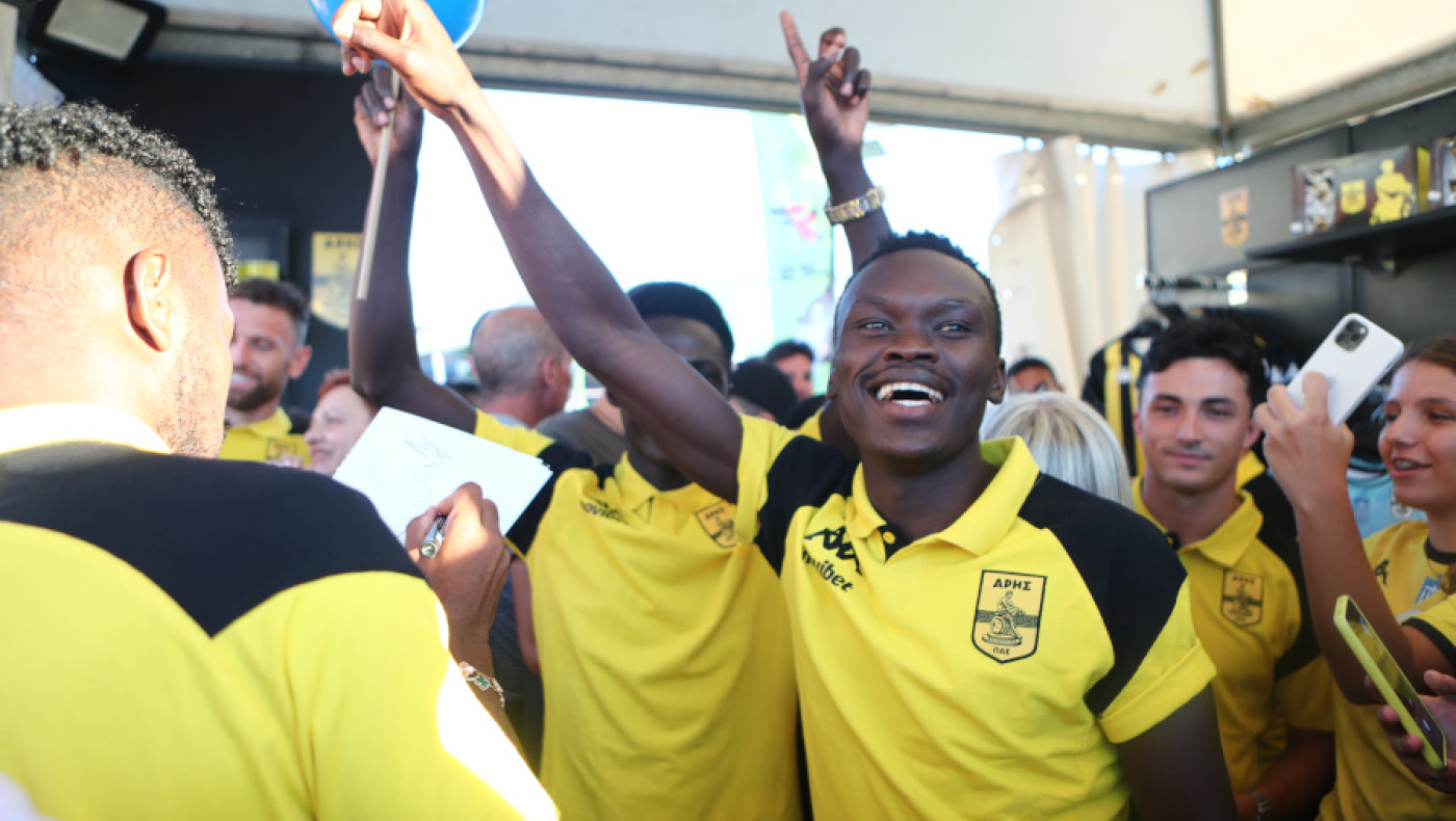 Άρης: Πληρώνει για να αγοράζει και να... διώχνει