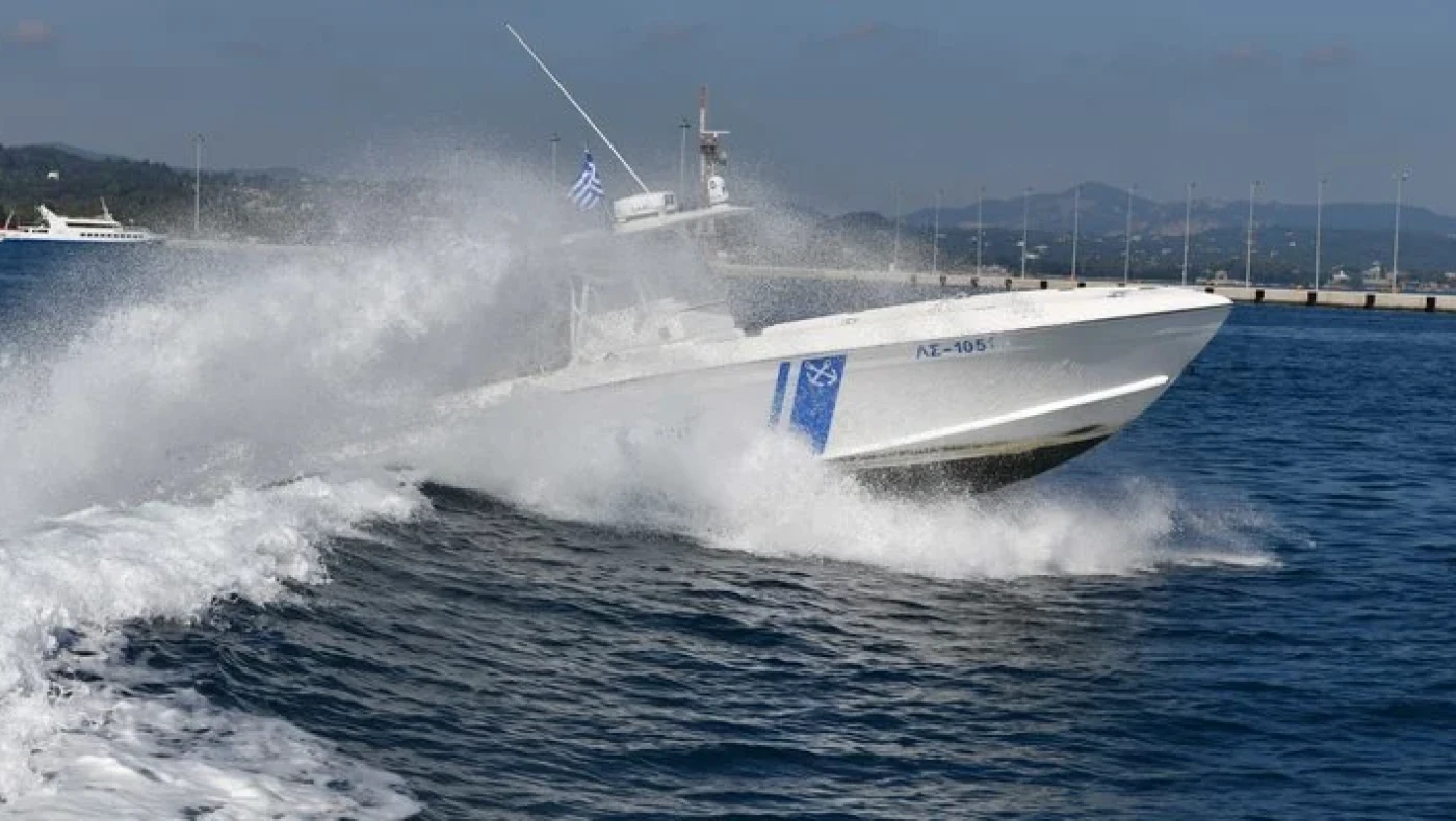 Έπεσε με τις χειροπέδες στη θάλασσα ο Τούρκος: Εντολή να συλληφθούν οι αστυνομικοί