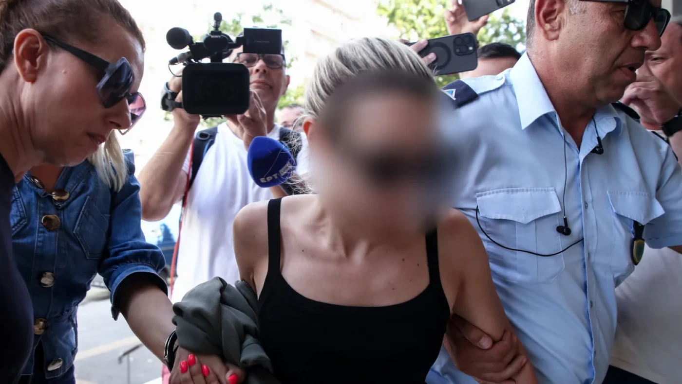 Θεσσαλονίκη: Ποινική δίωξη για κακούργημα στην 45χρονη με την Porsce -Για εγκατάλειψη και οδήγηση υπό την επήρεια ναρκωτικών