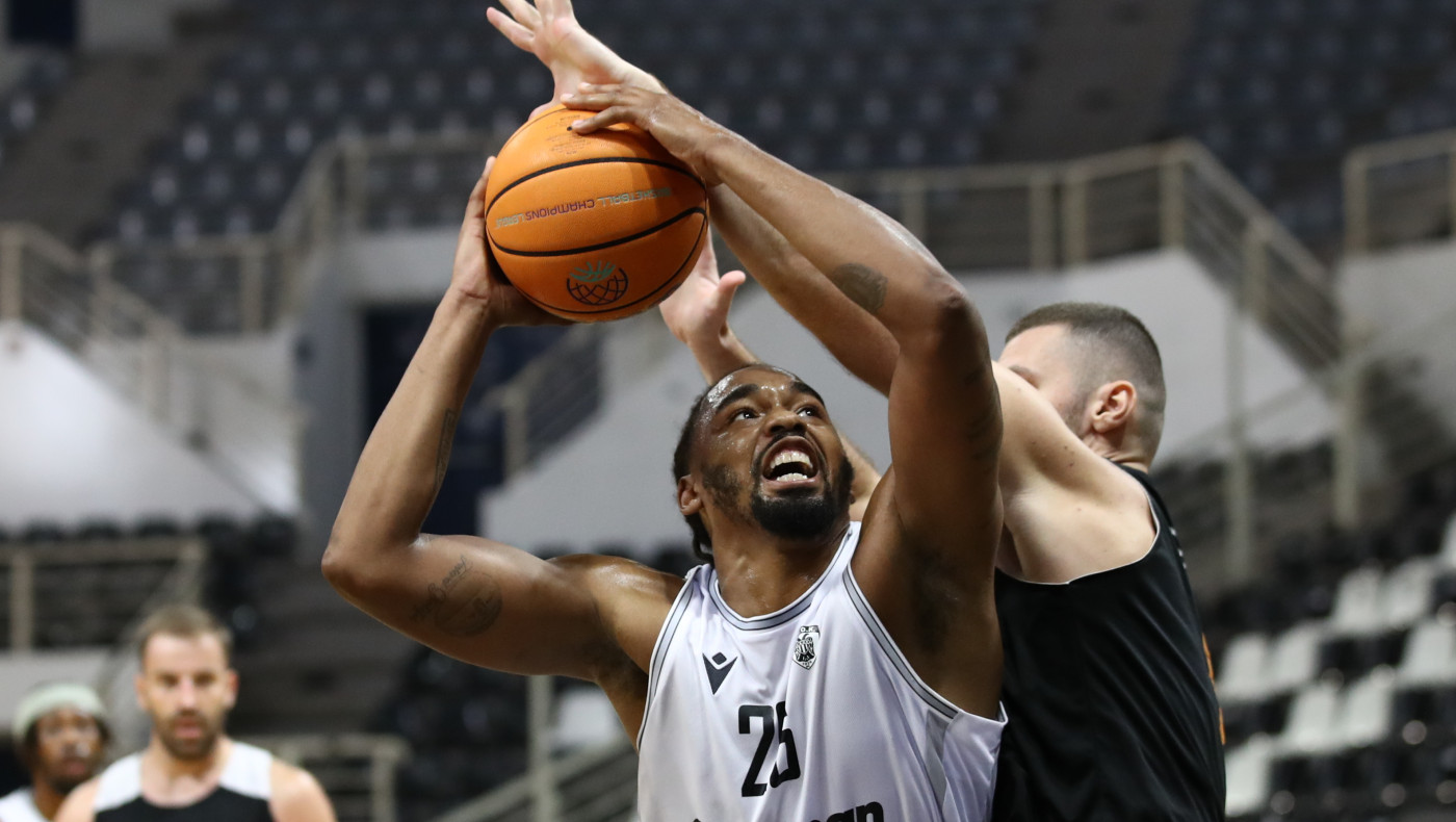 Μουρ: «Μου είπαν ότι το παιχνίδι με τον Άρη είναι... πόλεμος»