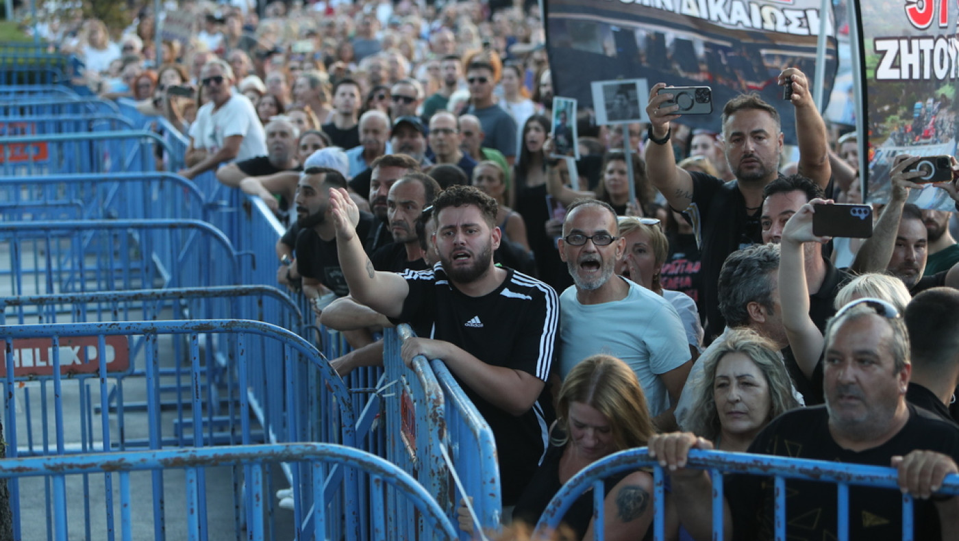 Σύλλογος πληγέντων δυστυχήματος Τεμπών: «Μας εμπαίζουν...»