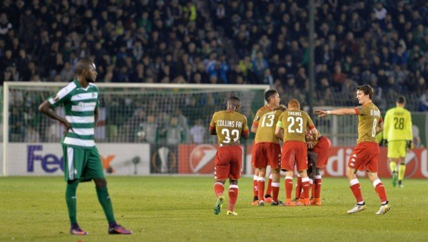 Η...φωτοβολίδα του Σισέ που «πάγωσε» τη Λεωφόρο (video)