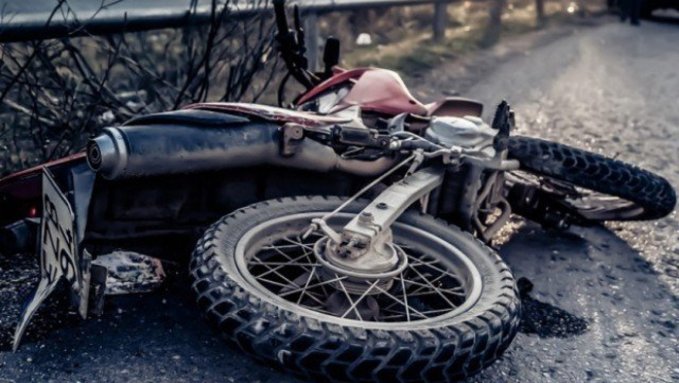 ΕΚΤΑΚΤΟ - Θεσσαλονίκη: ΙΧ συγκρούστηκε με μοτοσυκλέτα- Ένας τραυματίας