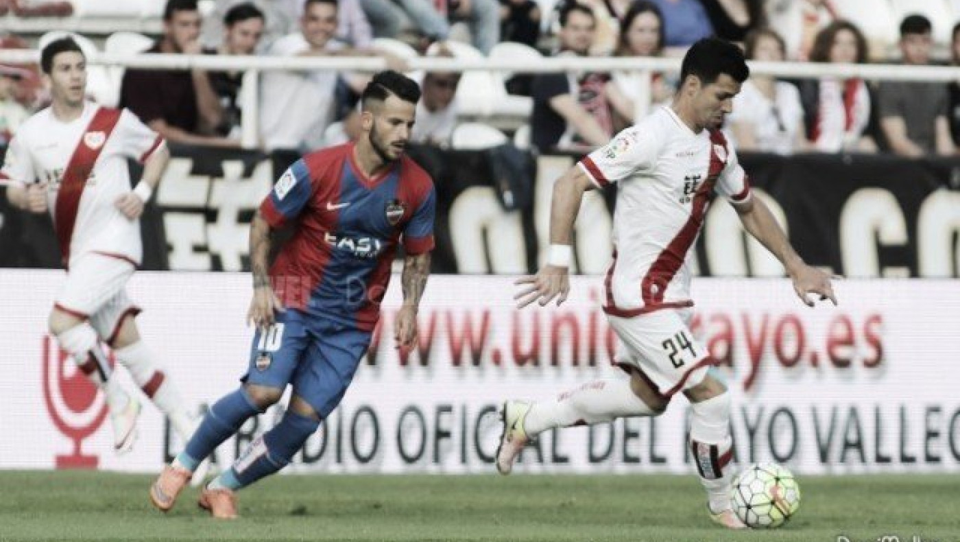 Πανίσχυρη                     στο Βαγιέκας η Ράγιο