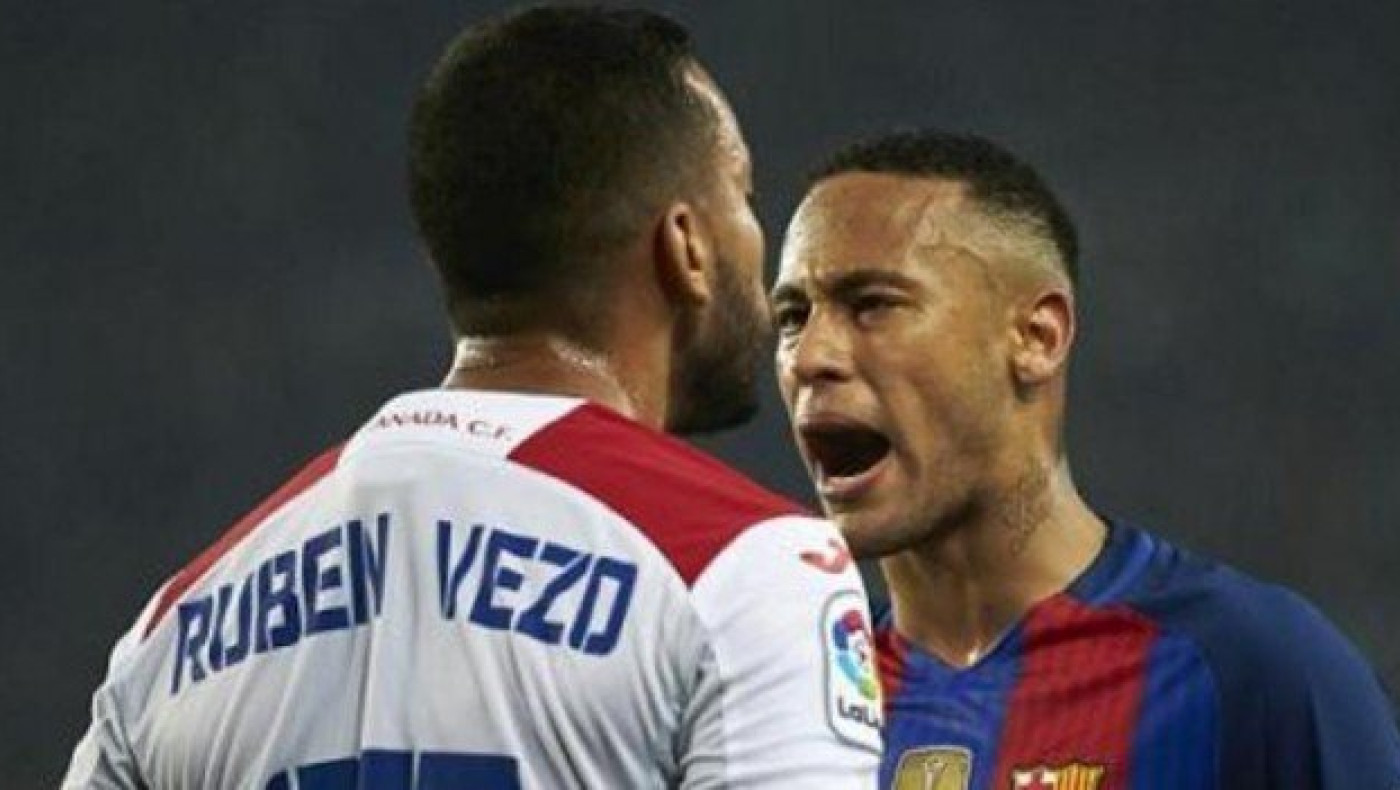 Μάλωσε       με      παίκτη της Γρανάδα ο Νεϊμάρ (video)