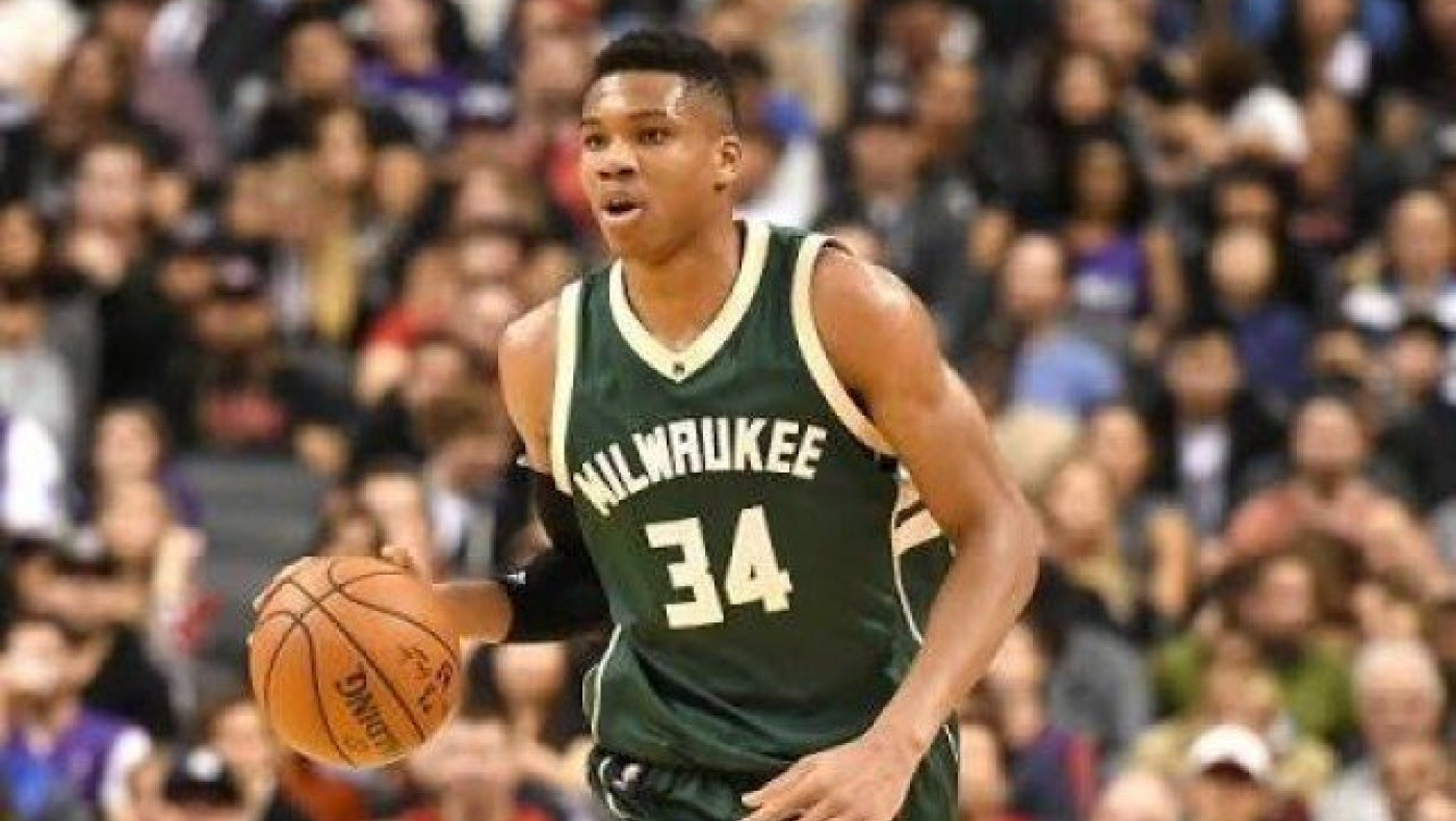 Ο « Giannis »                       σε τρελά κέφια !