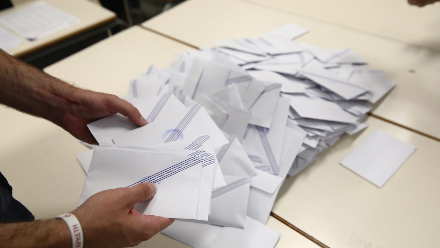 Προτιμούν Καρυστιανού από Σαμαρά οι πολίτες - Φθορά της ΝΔ δείχνει δημοσκόπηση