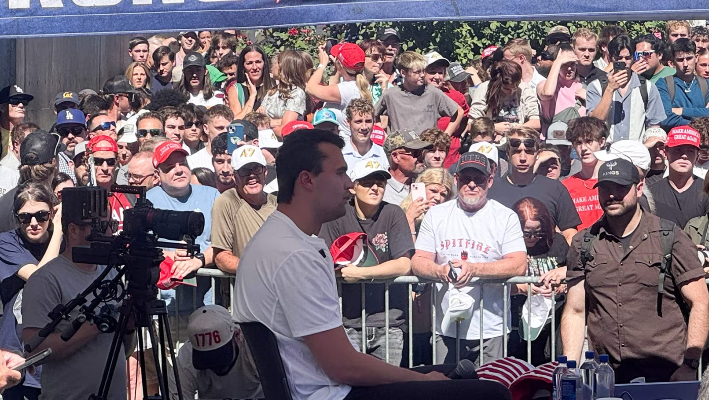 Ολοκαύτωμα πυροδοτεί η εκτέλεση Κερκ: «Κρέμασμα των Δημοκρατικών τώρα»