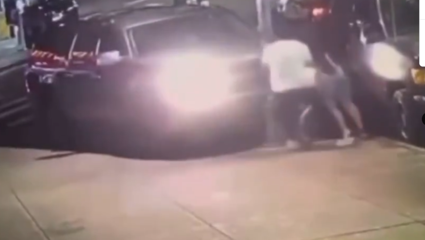 Παρέσυρε και σκότωσε τρία άτομα-«Κάρφωσε» 16χρονη σε στύλο