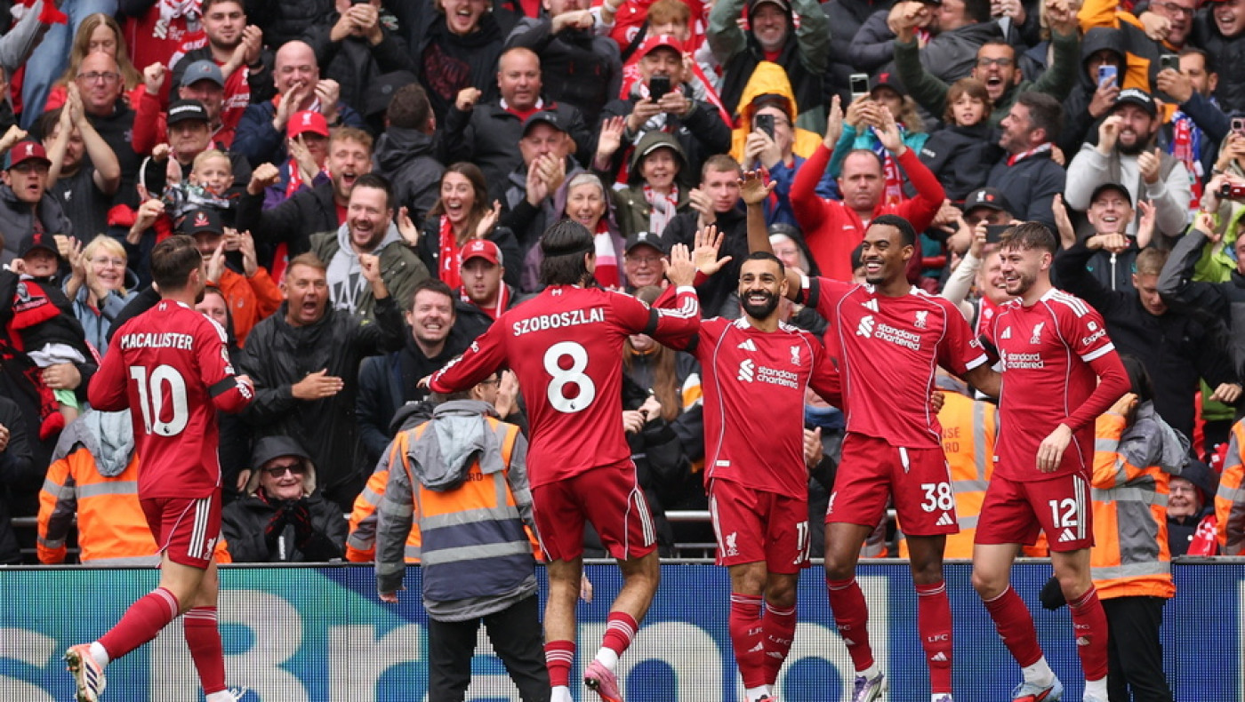 Premier League: Προελαύνει η Λίβερπουλ, πήρε το τοπικό ντέρμπι (2-1) απέναντι στην Έβερτον