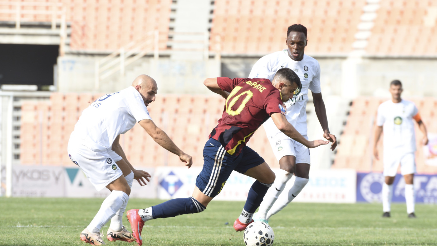 Ουές: «Χαρούμενος για το ντεμπούτο μου αλλά μπορώ να δώσω πολύ περισσότερα»