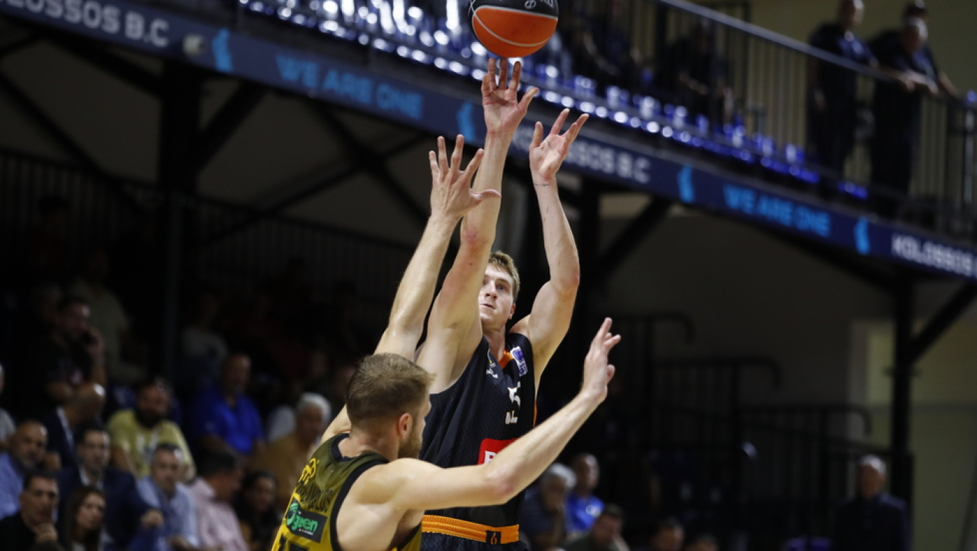 Stoiximan Super Cup: Ο Προμηθέας επικράτησε της ΑΕΚ με 84-70 – Εντυπωσιακός ο Γκρέι με 30 πόντους