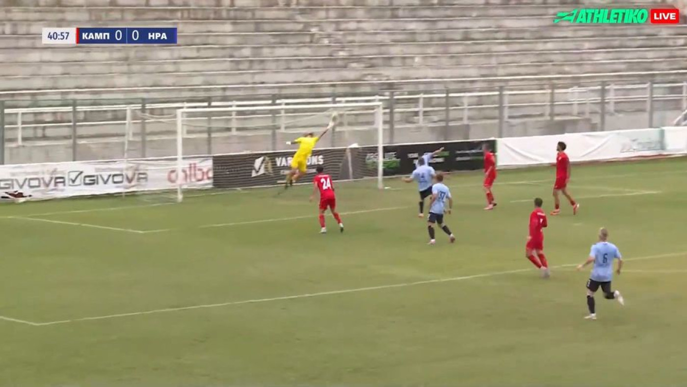 Καμπανιακός-Ηρακλής: Η απίθανη απόκρουση του Κασαπίδη στην κεφαλιά του Μάναλη